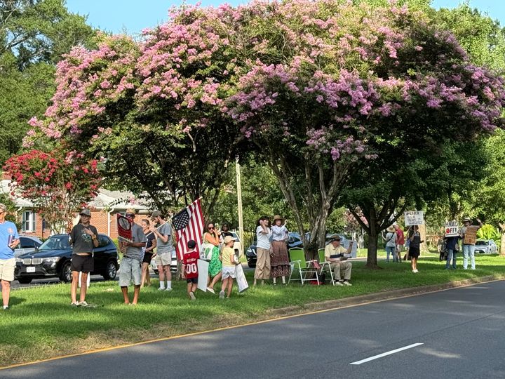 Thousands line Monument Ave. to protest on 5-year anniversary of John Lewis' death