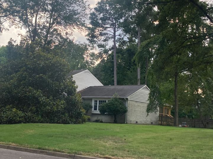 This Tuckahoe home won a $1.26 billion contract for an ICE detention center. The owner isn't talking.