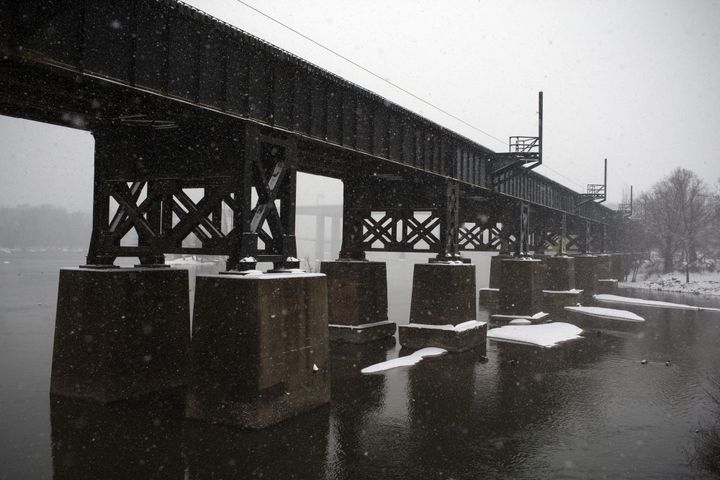 Richmond closes several roads due to snow, ice