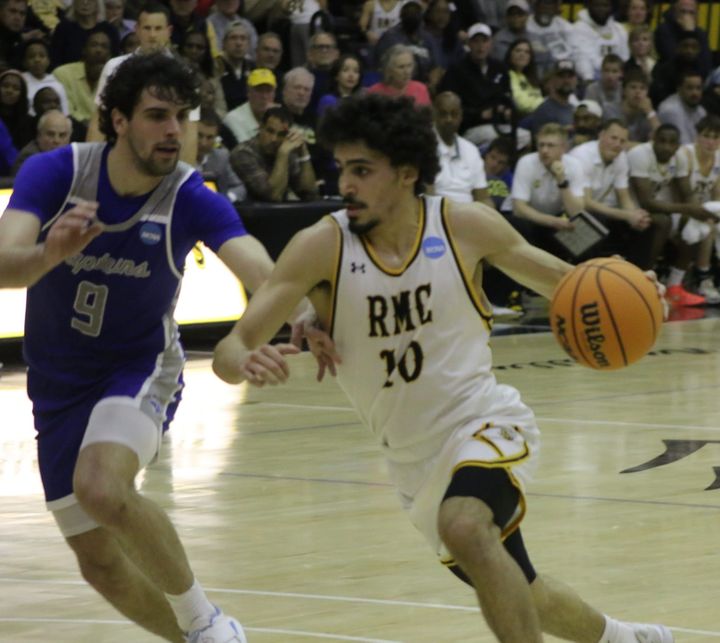 'It Hurts': Christopher Newport one shot better than Randolph-Macon in men's hoops battle