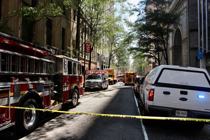 Two-alarm fire shuts down multiple blocks in downtown Richmond