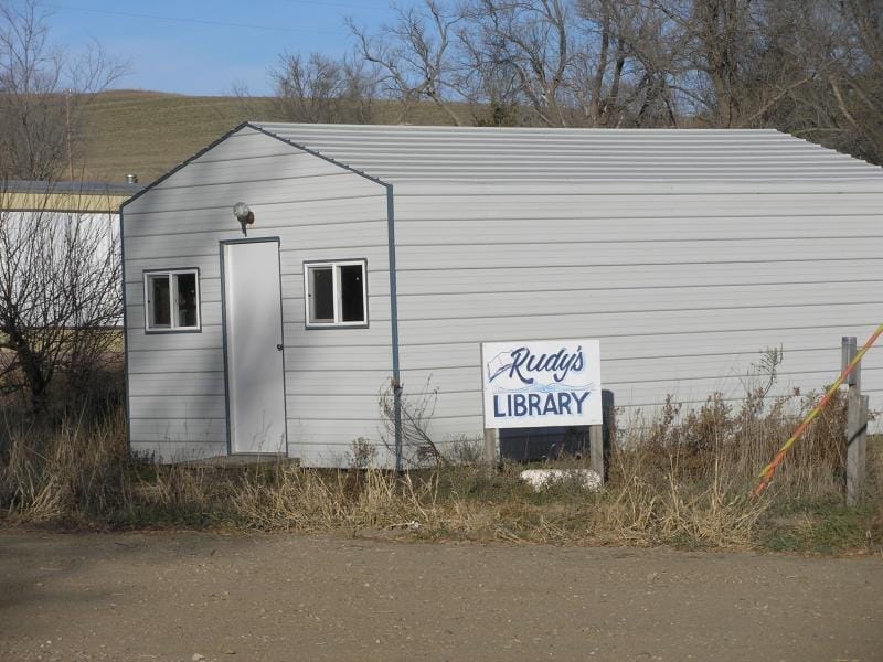 The Monowi Library. Photo by OverdueBook on Flickr (CC)
