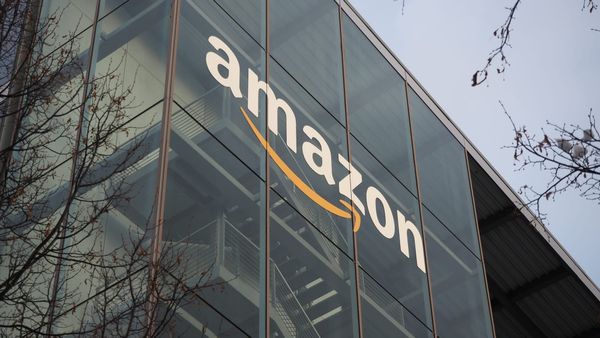 Dank KI-Boom: Amazon-Aktie schießt nach starkem Quartal auf neues Hoch