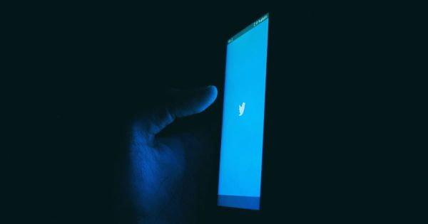 SNSは後進に道を譲れ