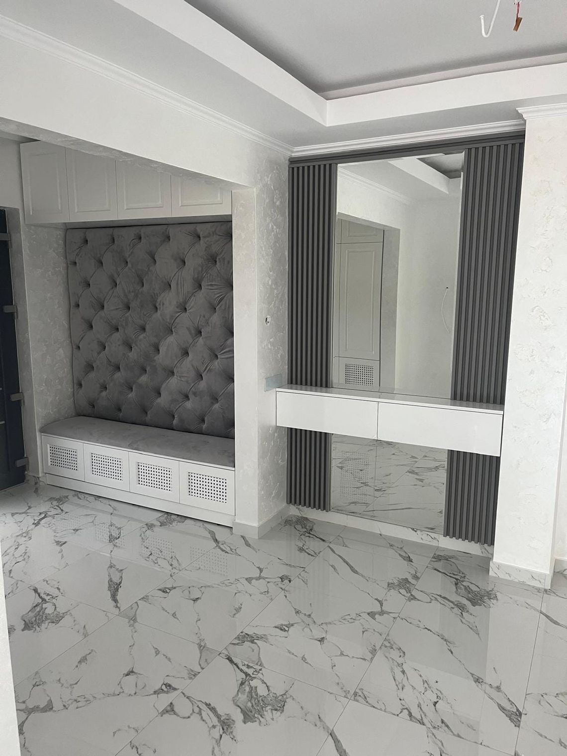 Mobilier hol