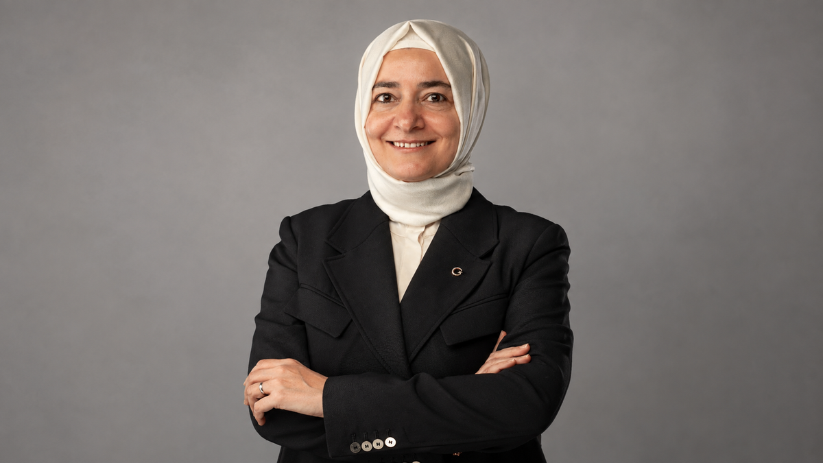 Fatma Betül Sayan Kaya istifa etti: Fon skandalı nereye gidiyor?