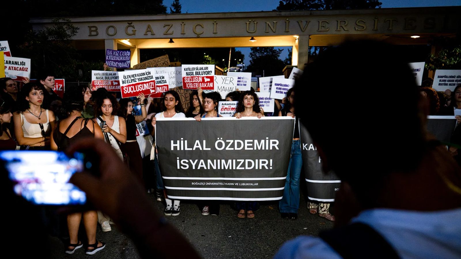 Boğaziçi Üniversitesi kampüsünde cinayet: ‘‘Hilal Özdemir için hesap soruyoruz’’