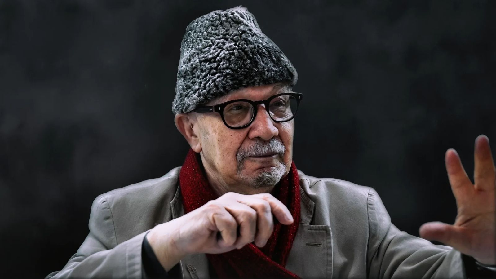 Tanıdığım Yalçın Küçük