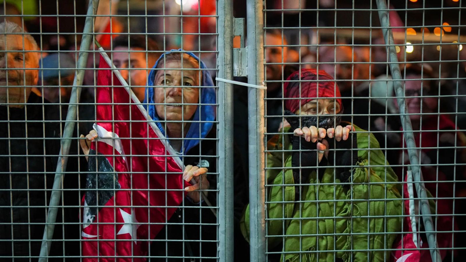 Prof. Dr. Menderes Çınar:  “Amaç, halkta karşılık bulmaya dayanmayan bir düzen kurmak”