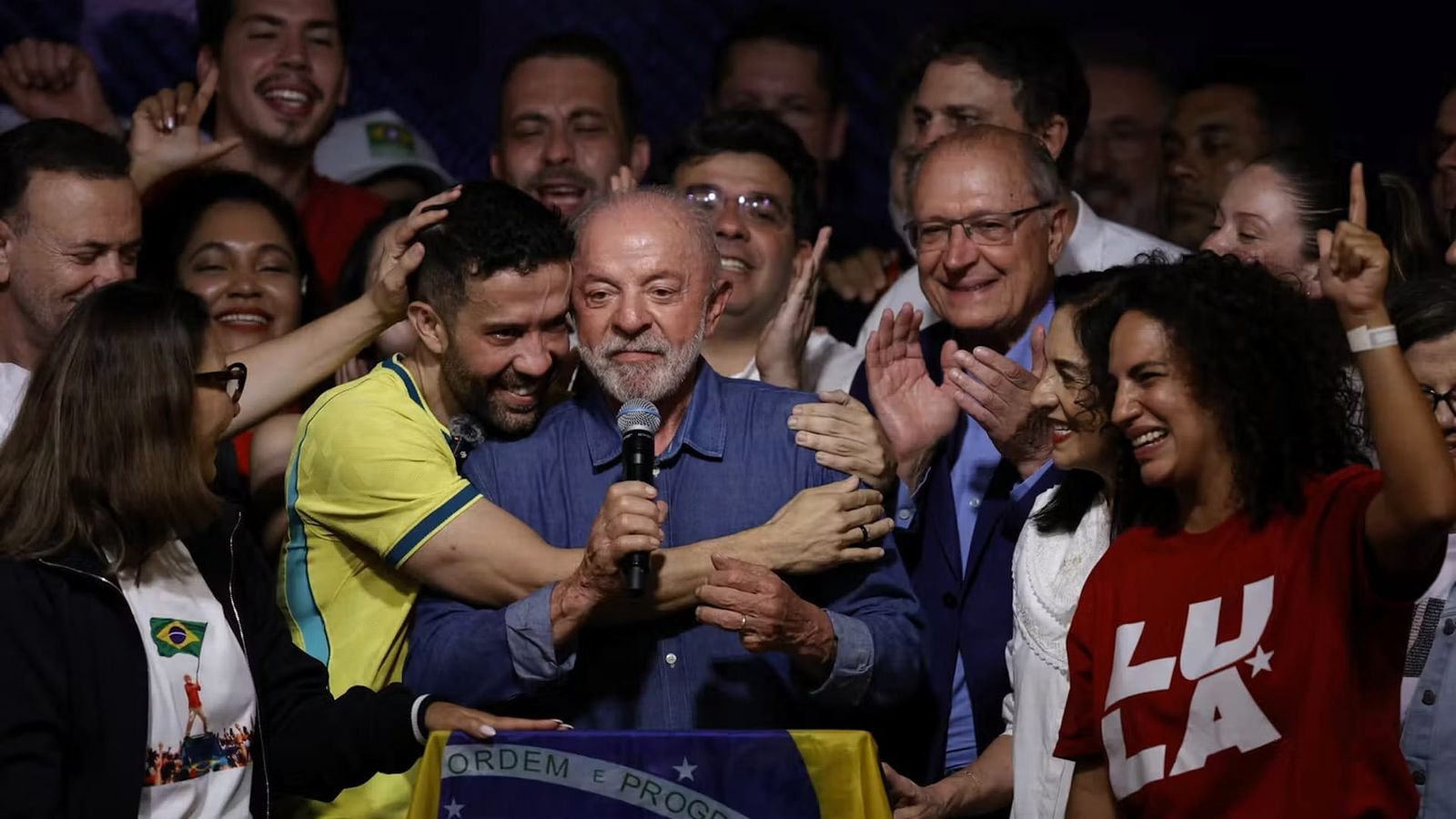 Brezilya’da solcu Lula’nın seçim zaferi
