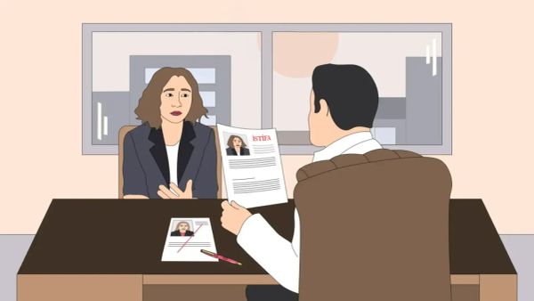 Benim yüzümden arkadaşımı kovdular, ne yapayım?