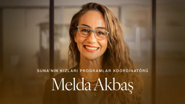 Melda Akbaş: “Daimi bir gelecek vaadiyle çocuğun bugününü kaçırıyoruz.”