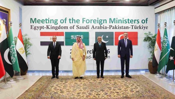 Türkiye, Mısır, Suudi Arabistan ve Pakistan arasında yeni bir blok doğar mı?