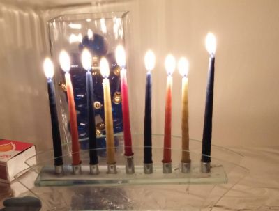 Eight Lights in the Desert