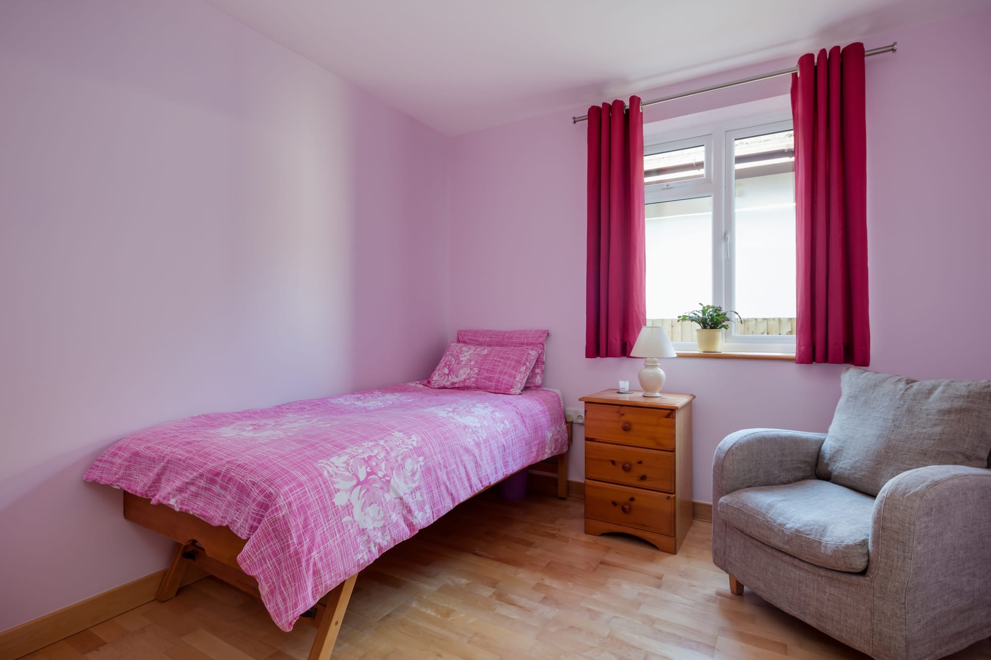 Pink Day Bed