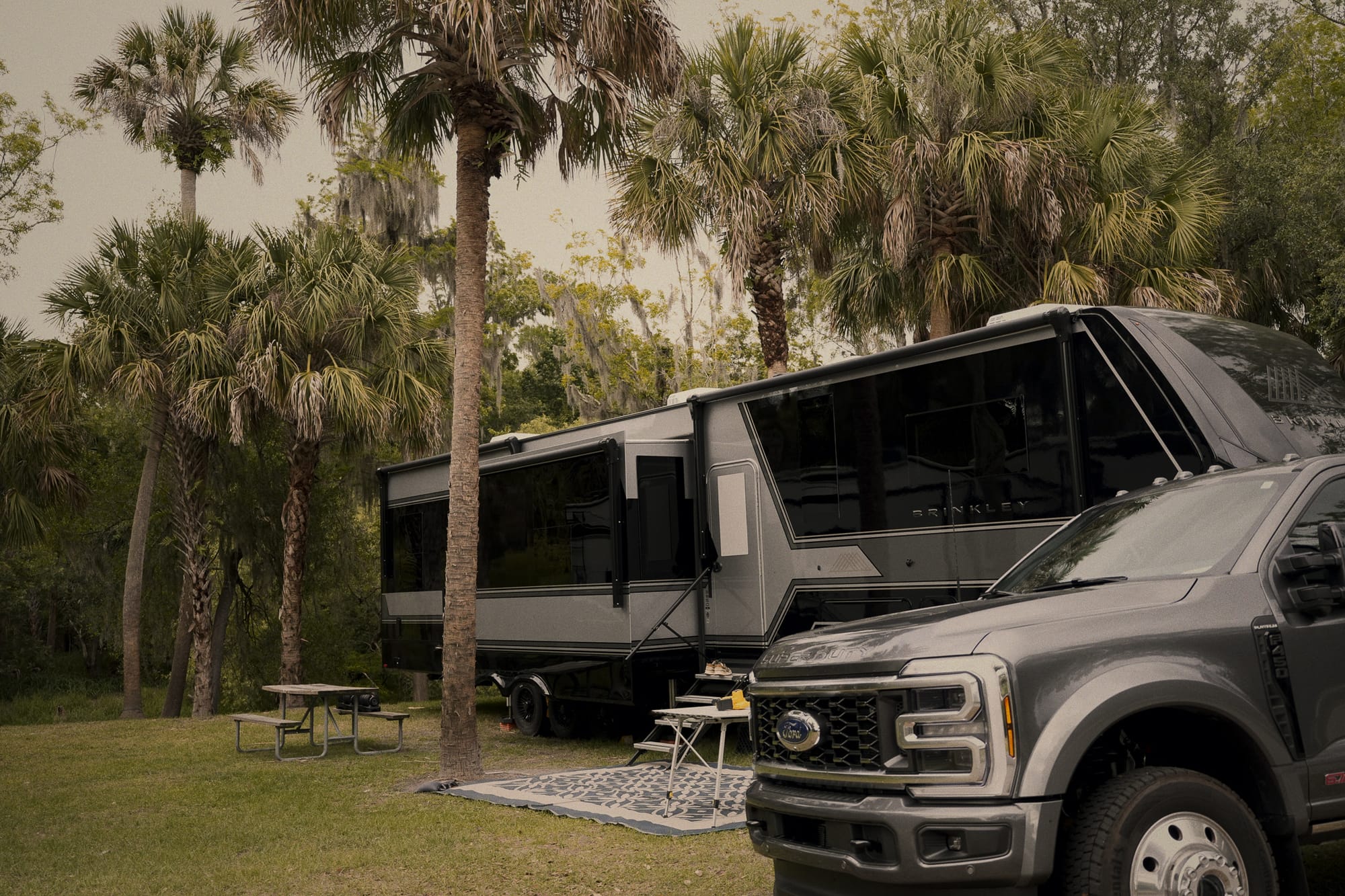 Full body paint Brinkley RV and Ford F450