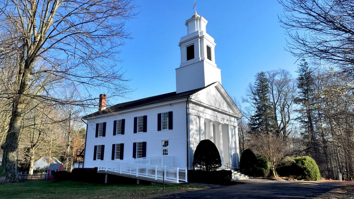 Bringing live music to Woodbridge with Meetinghouse Music Series