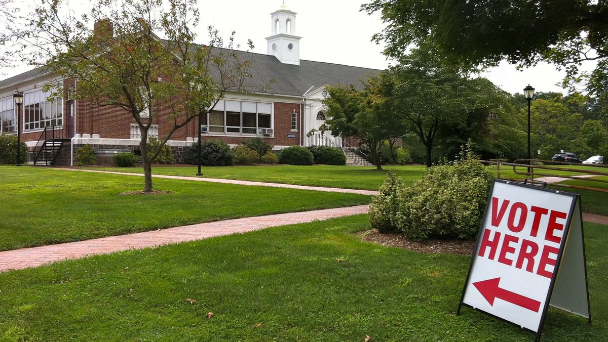 Democrats to choose nominee for Governor in August 11 primary