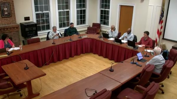 Finance Board Prepares for Intensive Budget Season