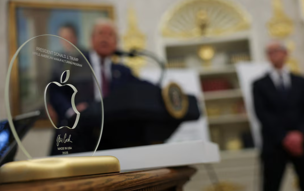 Apple Stocks Rise Following $100 Billion U.S. Investment Announcement, Alleviating Tariff Concerns