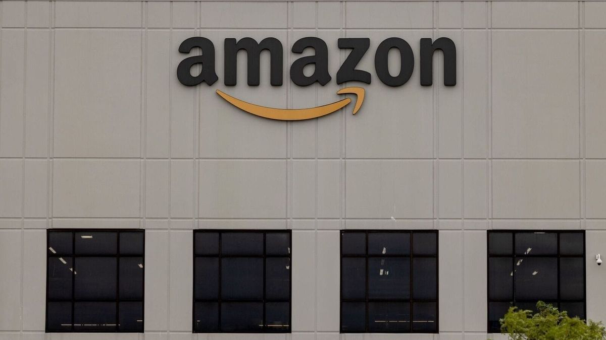 Amazon to Cut 30,000 Jobs in Largest Layoffs in Company History Amid AI Shift and Cost-Cutting Drive