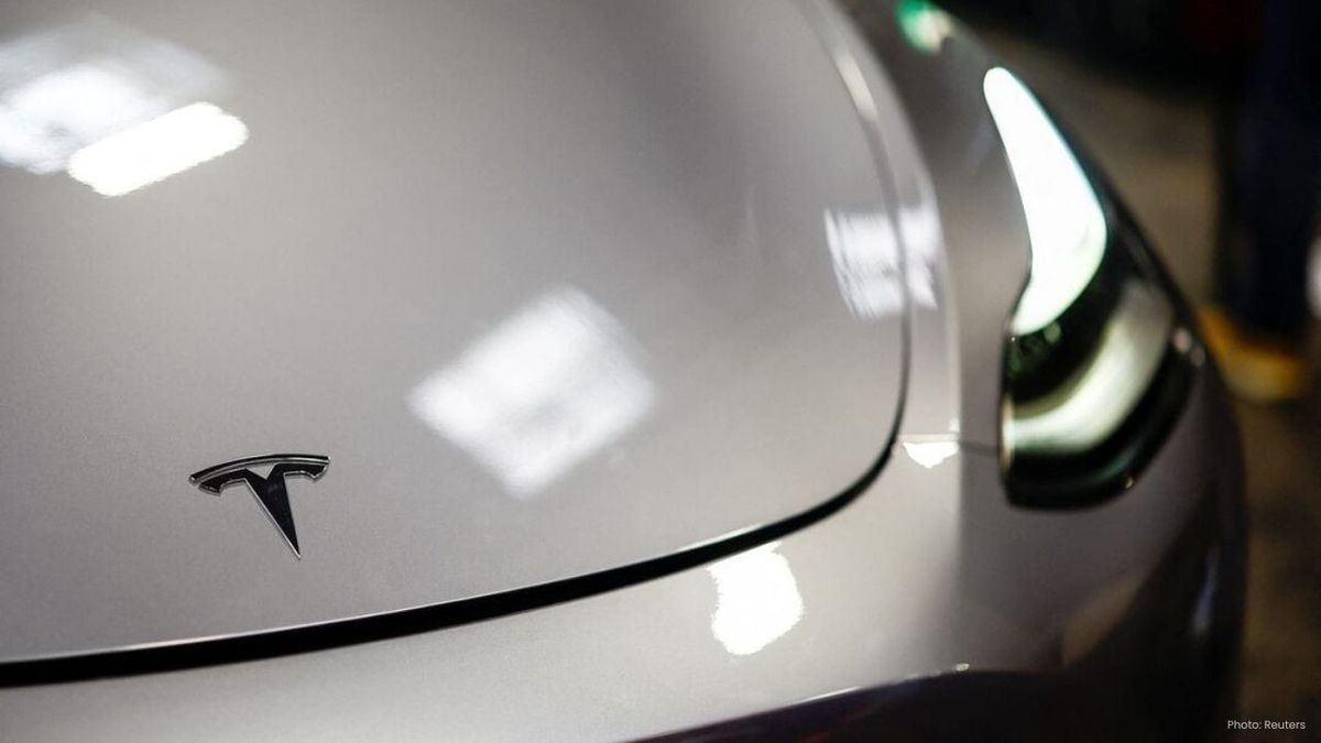 Tesla Teases October 7 Launch: Is a Cheaper Model Y Finally Coming