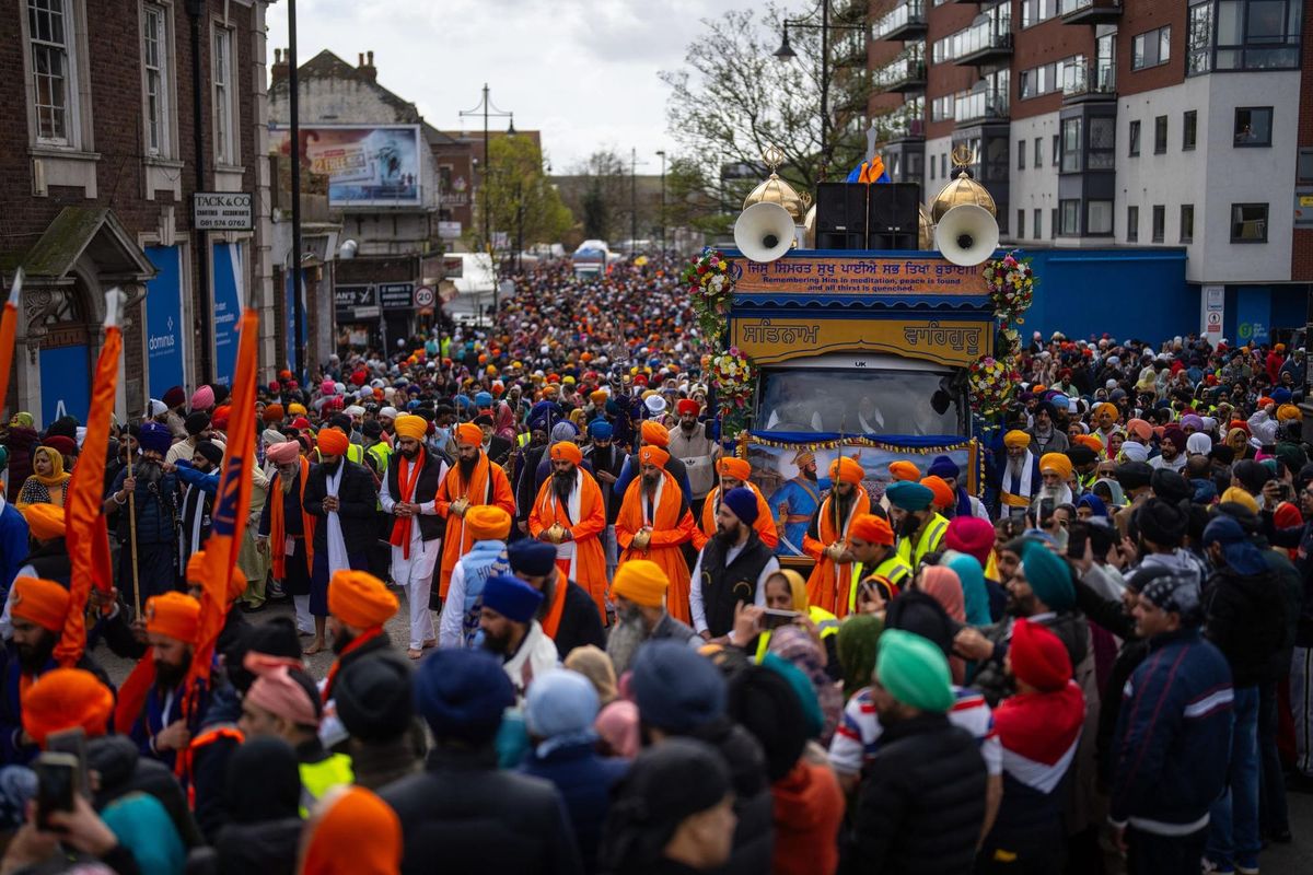 UK PM Starmer Marks Vaisakhi with Call for Unity to Combat Anti-Sikh Hatred