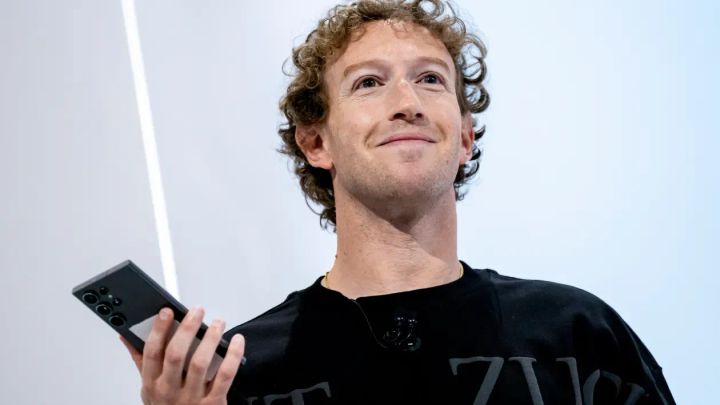Meta CEO Zuckerberg Announces First AI Data Supercluster 'Prometheus' to Go Live in 2026
