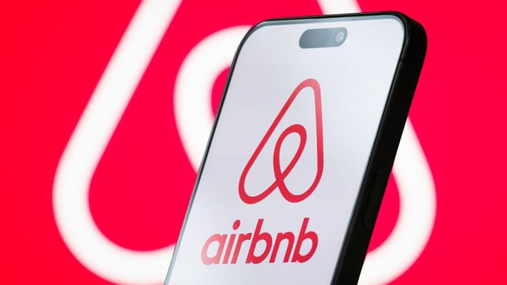 Airbnb Exceeds Estimates in Q2, Sees More Robust Growth on the Horizon