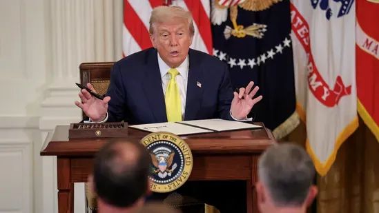 Trump’s $2,000 Tariff Dividend: Will Americans Actually Get Paid in November 2025?