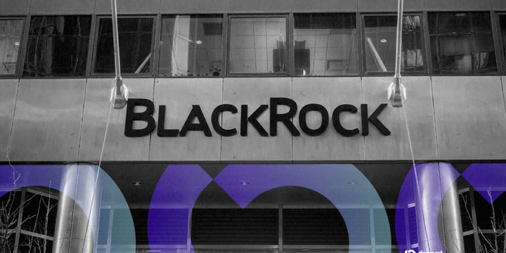BlackRock Bitcoin ETF Faces $2.7 Billion Outflow as Crypto Sentiment Cools