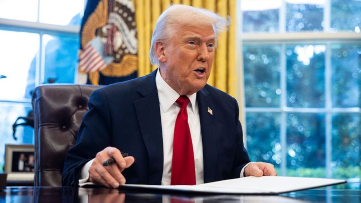 Election Clash Intensifies: Trump Signals Executive Order on Voter ID If Congress Blocks Bill