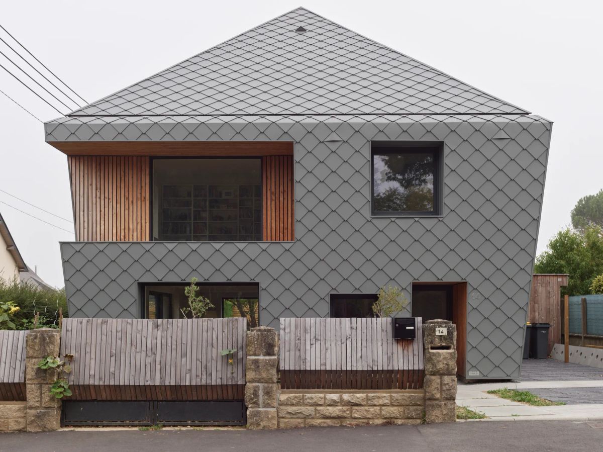 Réhabilitation expressive : la maison Écailles de MNM architectes