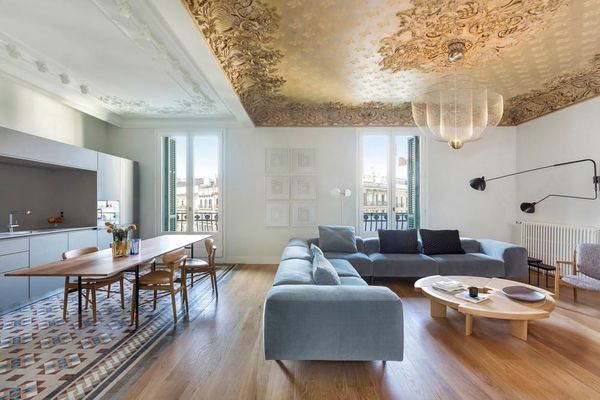 Casa Burés | dialogue entre patrimoine moderniste et confort contemporain