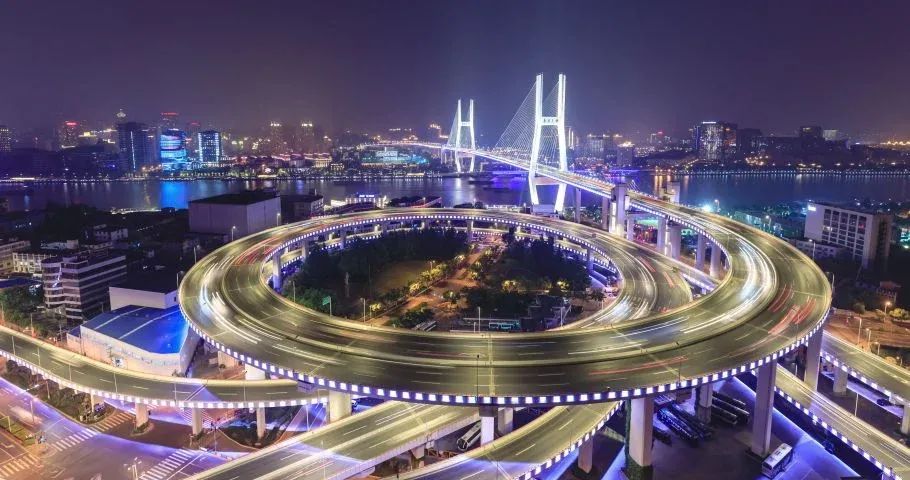 The Chinese Economic Model in Comparative Perspective: A Critical Analysis of Keyu Jin's Thinking in Dialogue with Asian and Global Economists
