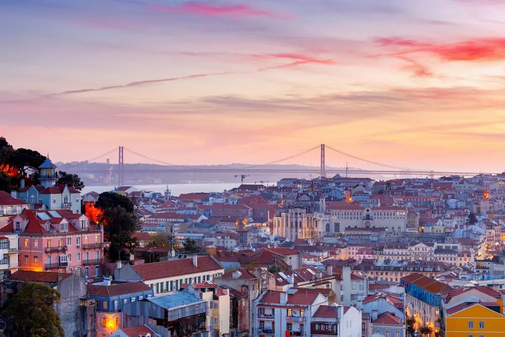 Why Move to Lisbon? The Real Reasons So Many Are Choosing Portugal’s Capital