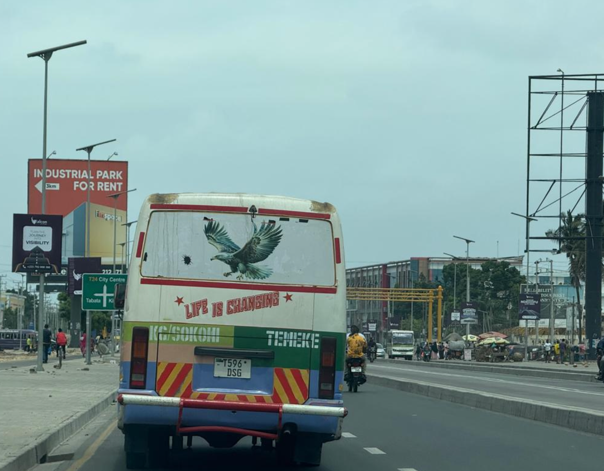 Expressionism through Vehicles: An Insight Into the Bajaji and Daladala Quotes in Tanzania.