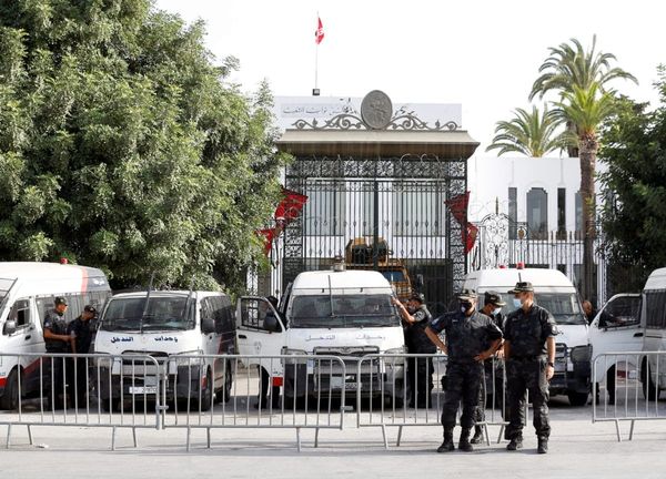 The Collapse of Tunisia’s Party System and the Rise of Kais Saied
