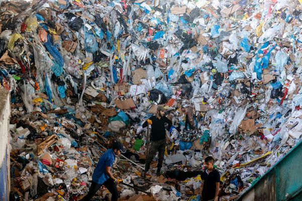 A Deadly Trade—Refugee Labor in Turkey and Europe's Plastic Waste