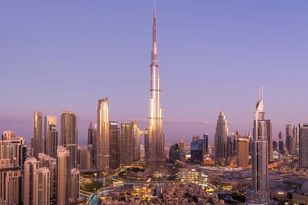 Dubai Luxury Neighborhoods: Where to Stay for High-Rise Glamour or Beachfront Seclusion