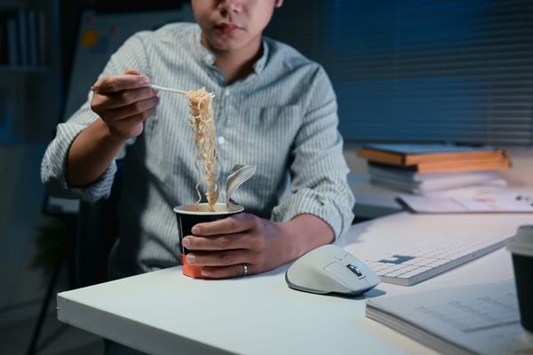 The "Anti-Sitting" Antidote: How 5-Minute Movement Snacks Undo 8 Hours of Desk Work