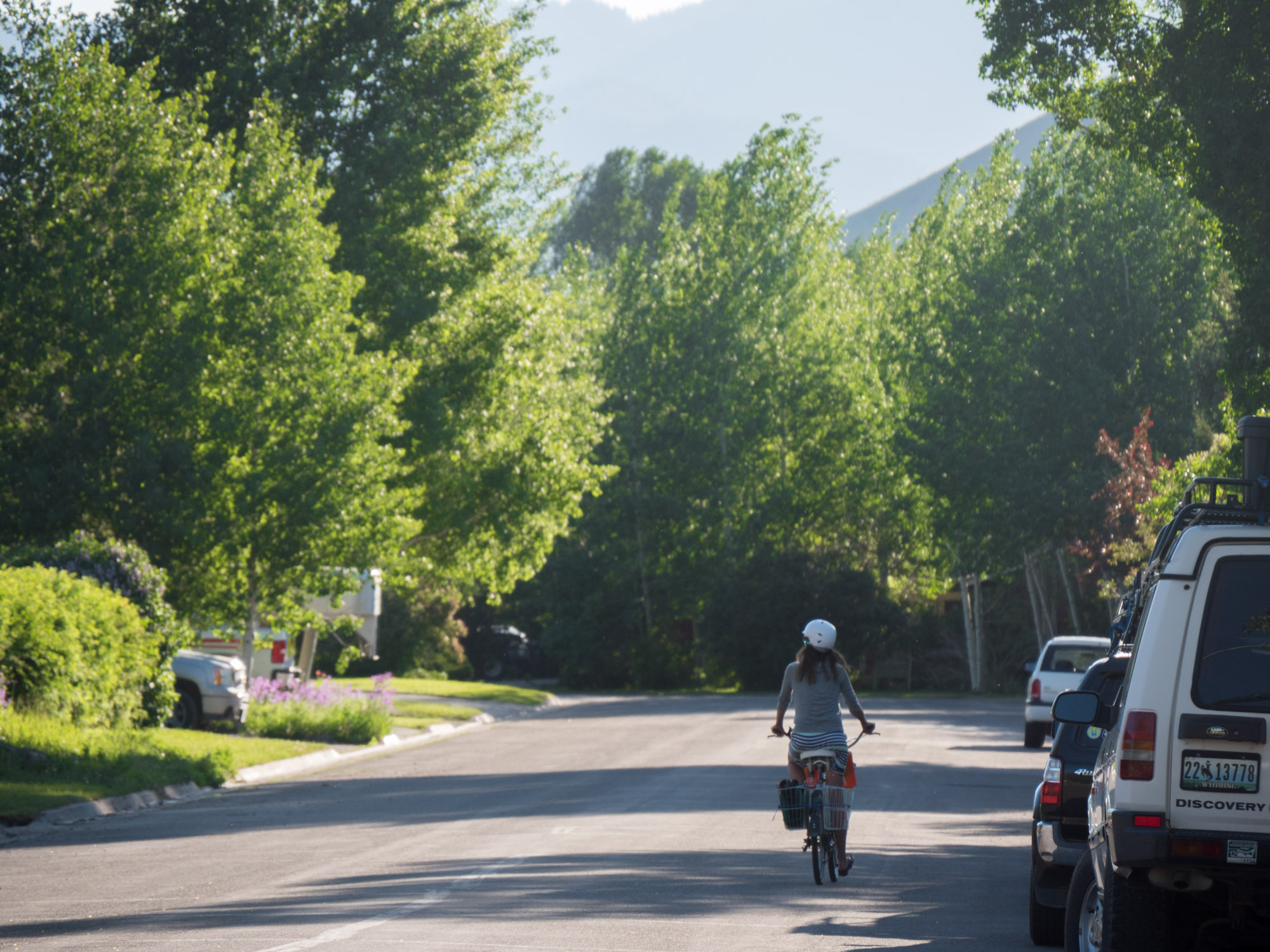 Jupe neighborhood biking