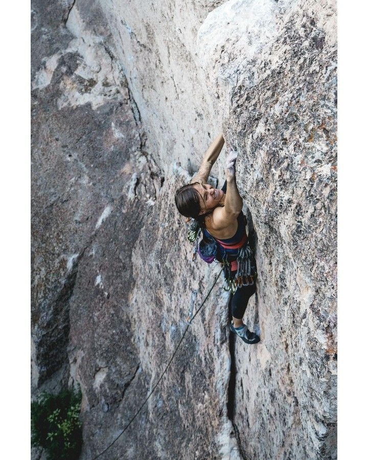 the cat busting out a try-hard face at Crag 6 on another