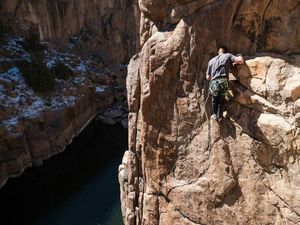 Like Where's Waldo but with climbing gear: where's the last