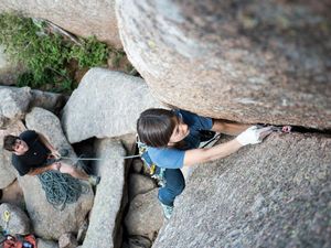 Strawberry Jam, 5.8, has fists, heel-toes, maybe some OWs,