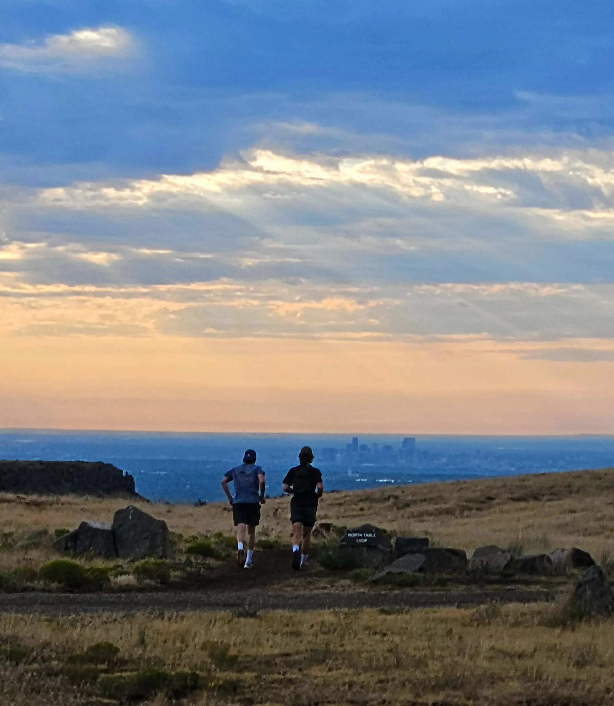 Morning on North Table Mountain