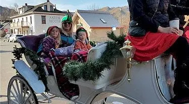 Carriages, Radioactive Microminerals, Slingin’ Paint, and Wellness Expo