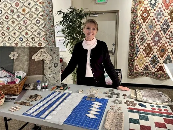 10AM-1PM Demo Days @ Rocky Mountain Quilt Museum