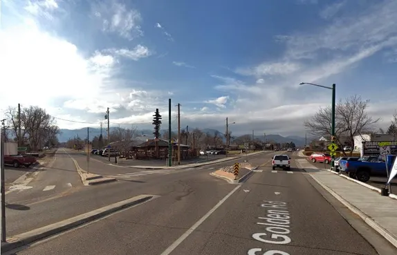 A Major-Looking Road