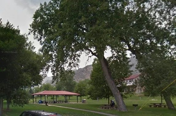 11:30AM-1:30PM Senior Lunch Bunch @ Lions Park